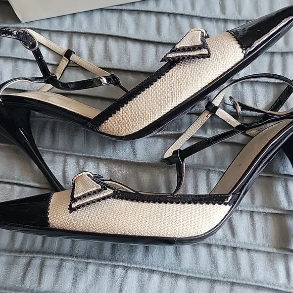 NEW Casadei Black & Cream Spectator Style - Picture 3 of 8